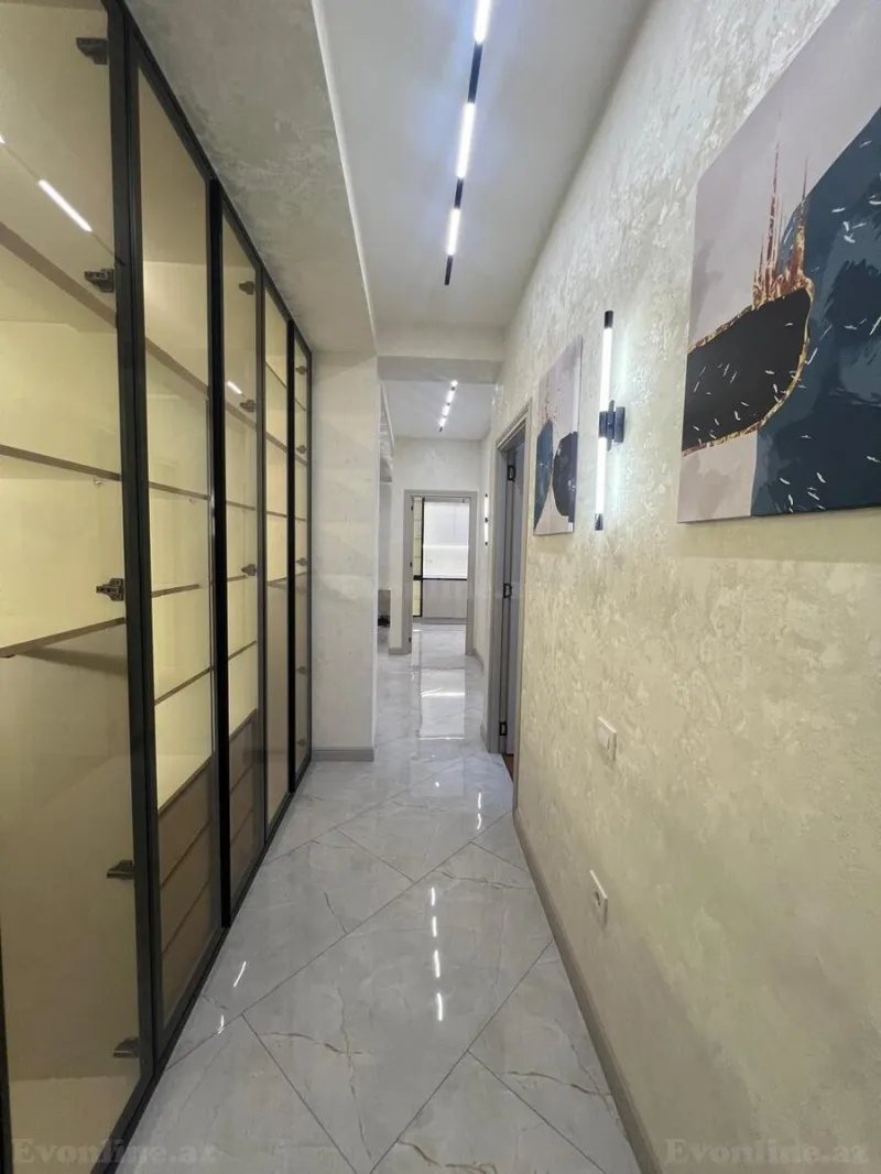Satılır 4 otaqlı Mənzil Yeni tikili 145 m² 8 Noyabr m. - şəkil 24