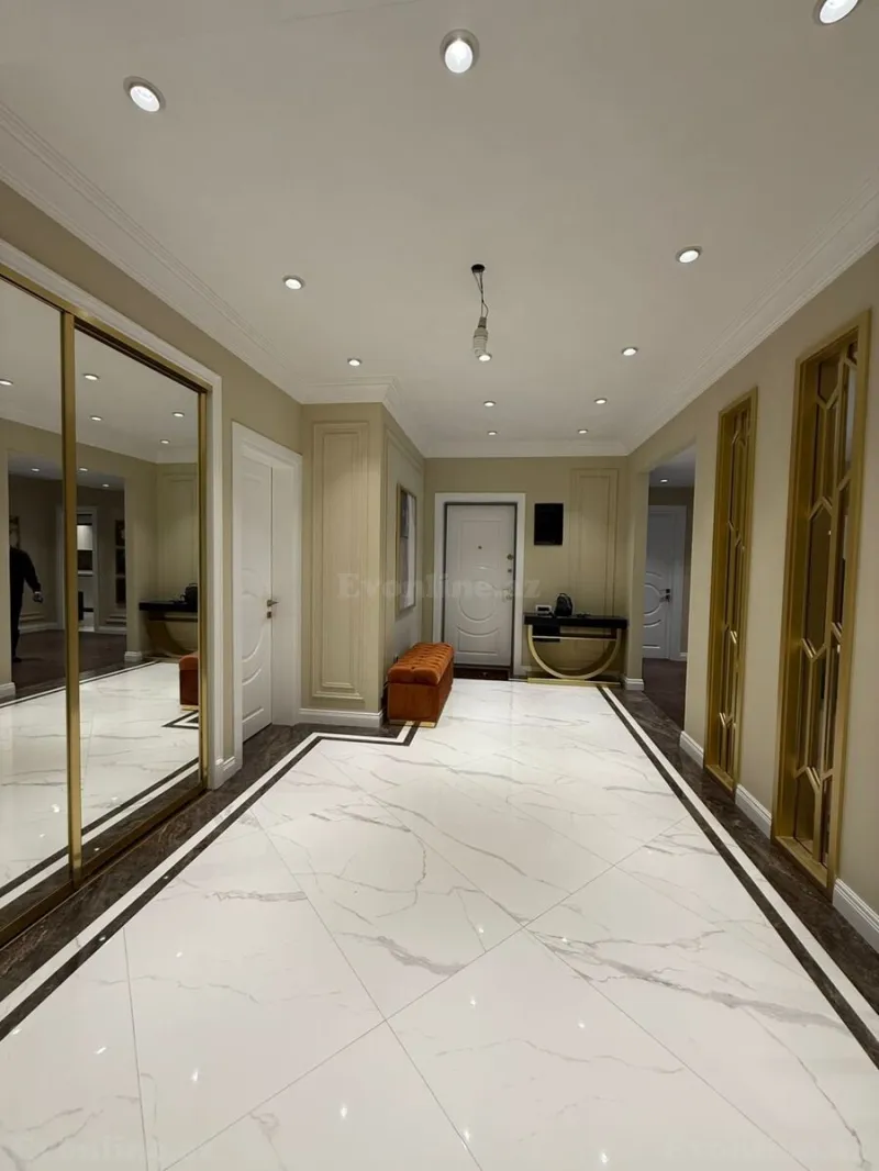 Satılır 4 otaqlı Mənzil Yeni tikili 177 m² Xətai r. - şəkil 8