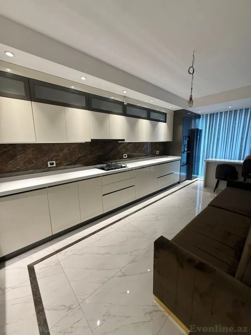Satılır 4 otaqlı Mənzil Yeni tikili 177 m² Xətai r. - şəkil 13
