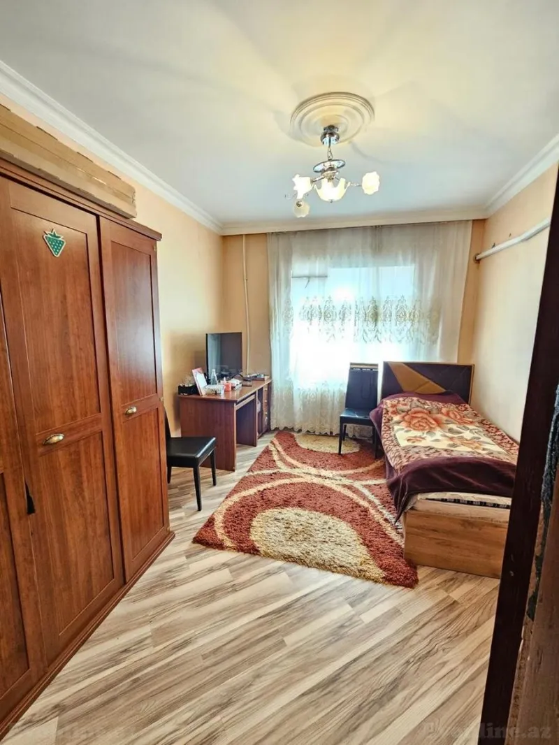 Satılır 5 otaqlı Mənzil Köhnə tikili 110 m² Yeni Yasamal - şəkil 4