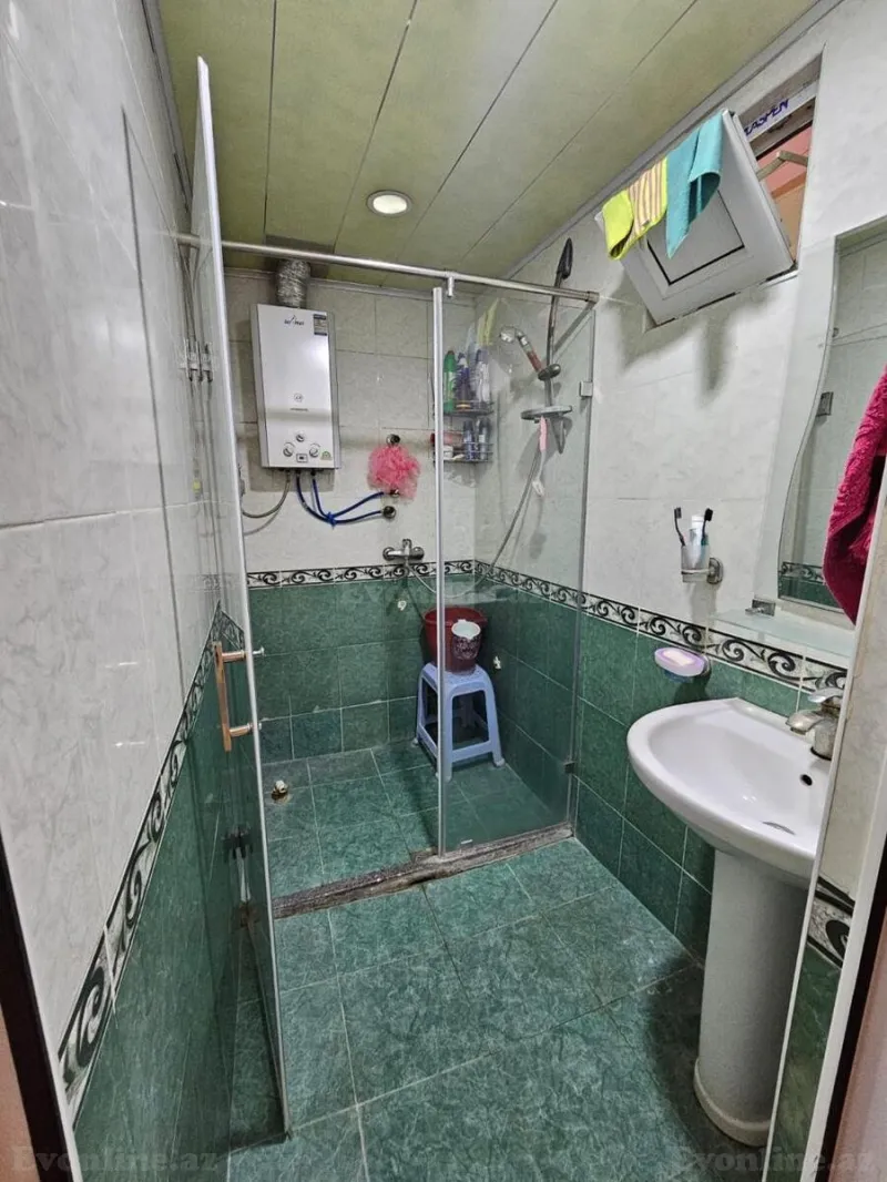Satılır 5 otaqlı Mənzil Köhnə tikili 110 m² Yeni Yasamal - şəkil 10