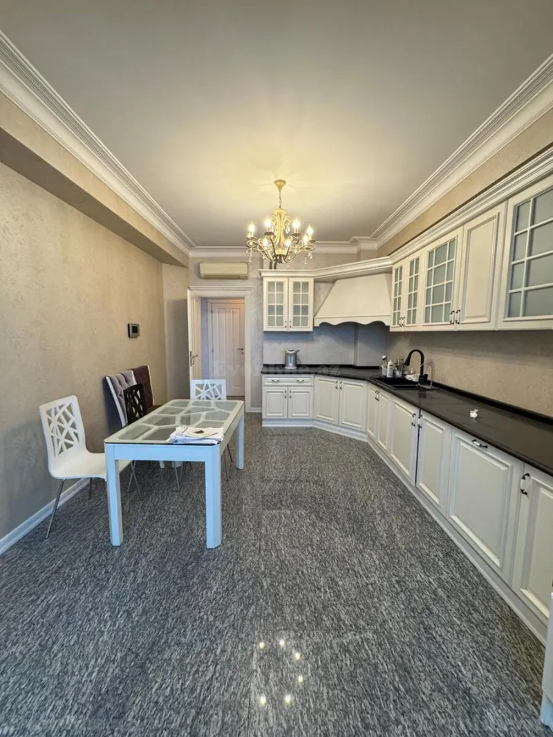 Satılır 3 otaqlı Mənzil Yeni tikili 171 m² Nizami m. - şəkil 11