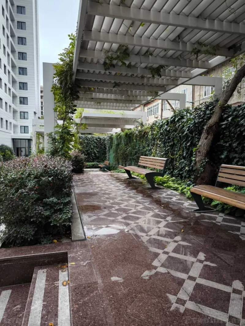 Satılır 2 otaqlı Mənzil Yeni tikili 75 m² Səbail r. - şəkil 13