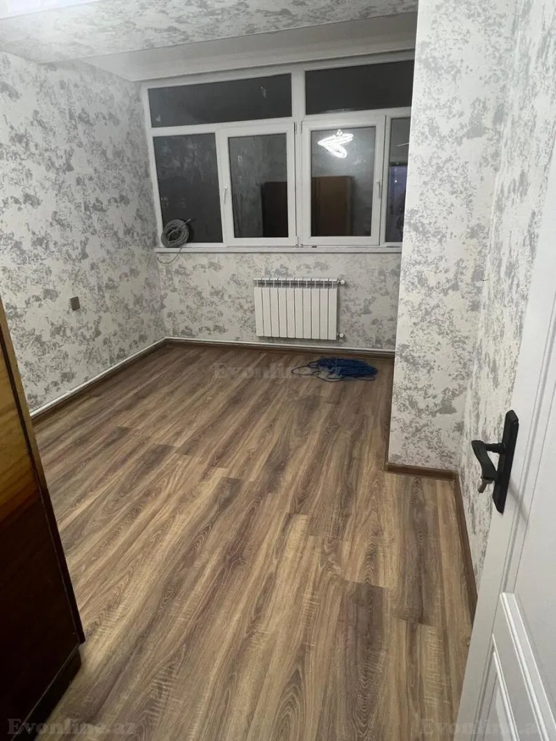 Satılır 2 otaqlı Mənzil Köhnə tikili 40 m² Gənclik m.