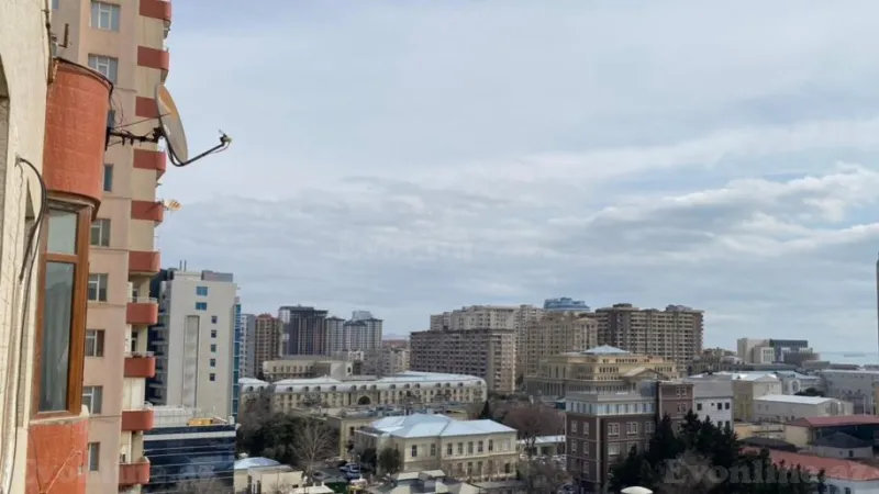Kirayə verilir 2 otaqlı Mənzil Yeni tikili 100 m² Xətai m. - şəkil 15