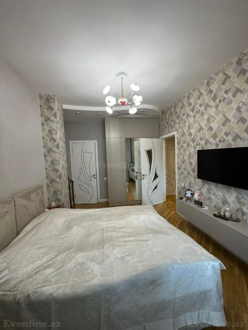Satılır 4 otaqlı Mənzil Yeni tikili 125 m² Qara Qarayev m. - şəkil 4