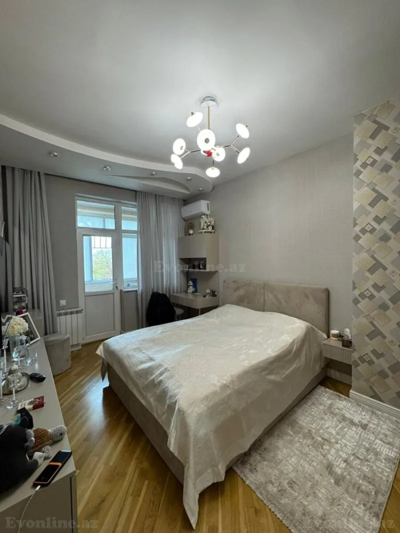Satılır 4 otaqlı Mənzil Yeni tikili 125 m² Qara Qarayev m. - şəkil 13