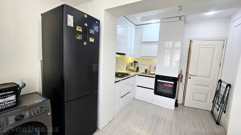 Satılır 3 otaqlı Mənzil Köhnə tikili 75 m² Yeni Yasamal - şəkil 12
