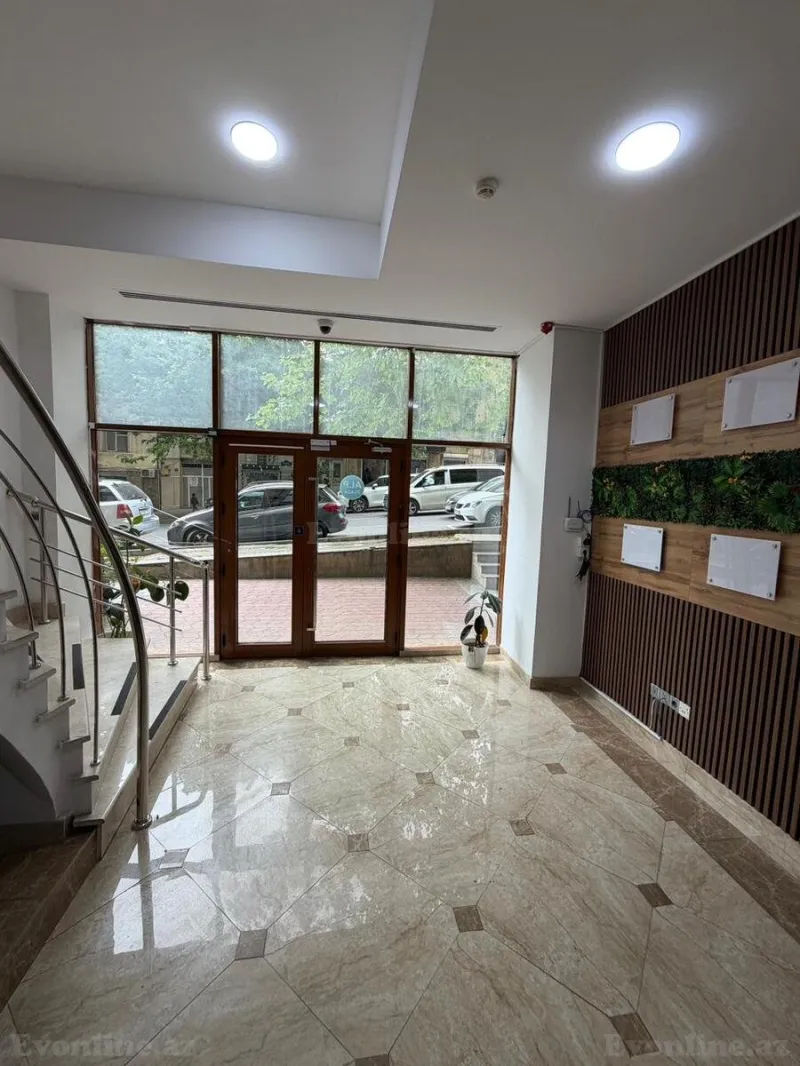 Kirayə verilir Ofis 10 m² 28 May m. - şəkil 6