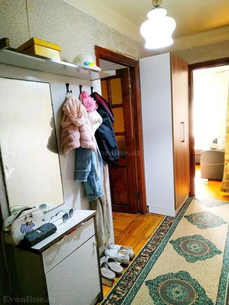 Satılır 2 otaqlı Mənzil Köhnə tikili 55 m² Elmlər Akademiyası m. - şəkil 9