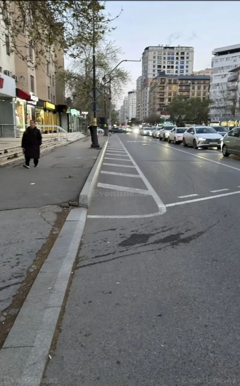 Satılır Obyekt 23 m² Nəsimi r. - şəkil 3