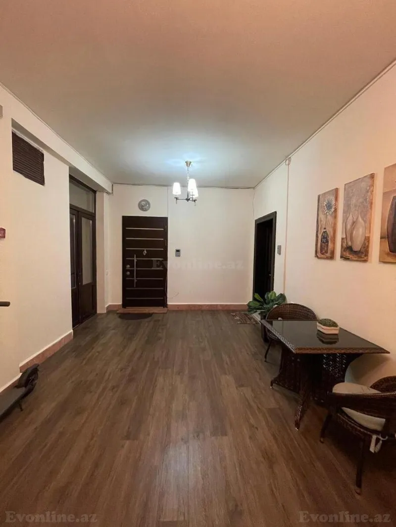 Satılır 4 otaqlı Mənzil Yeni tikili 196 m² Nəsimi r.