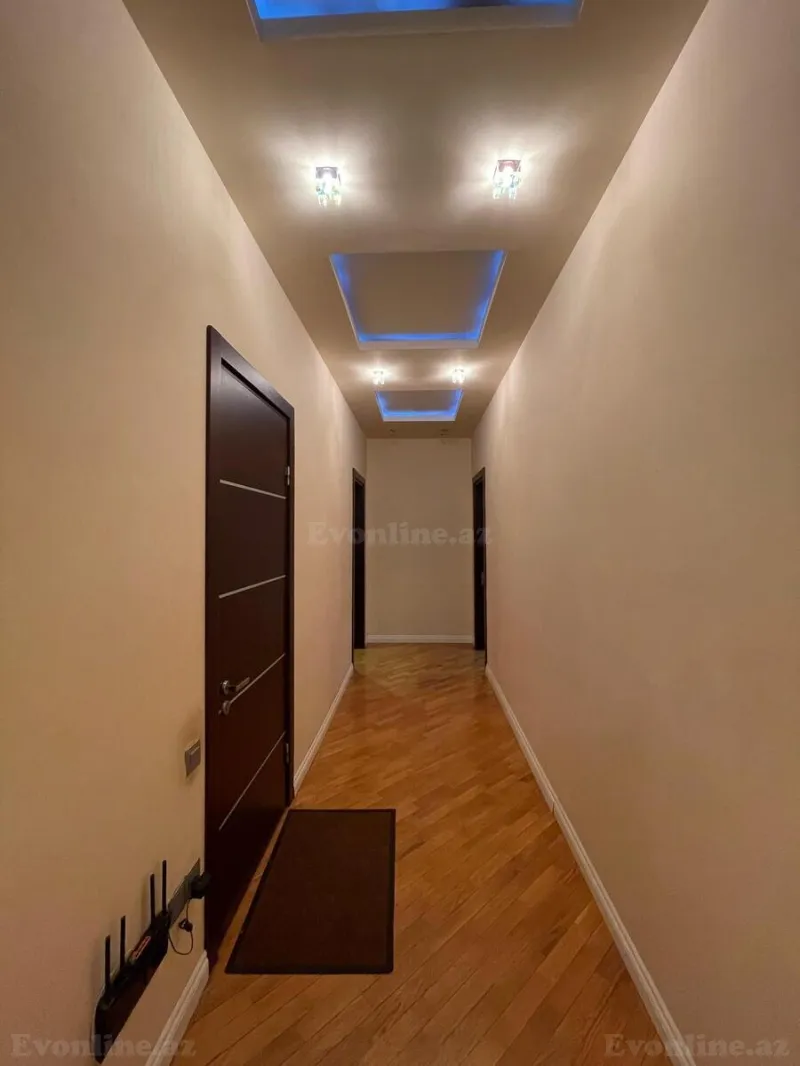 Satılır 4 otaqlı Mənzil Yeni tikili 196 m² Nəsimi r. - şəkil 6