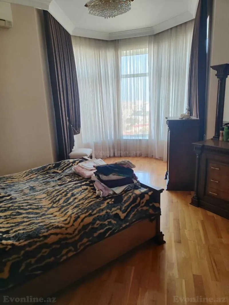 Satılır 3 otaqlı Mənzil Yeni tikili 115 m² Gənclik m. - şəkil 6