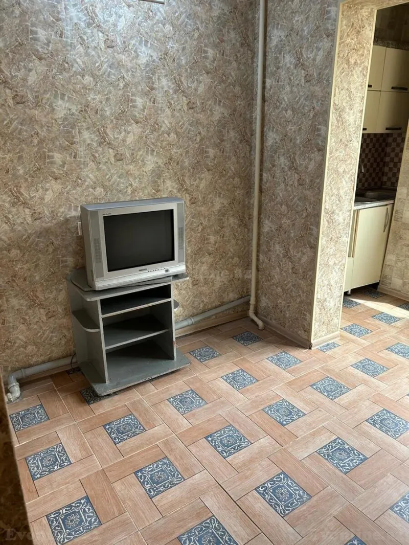 Satılır 1 otaqlı Mənzil Köhnə tikili 47 m² Suraxanı r. - şəkil 10
