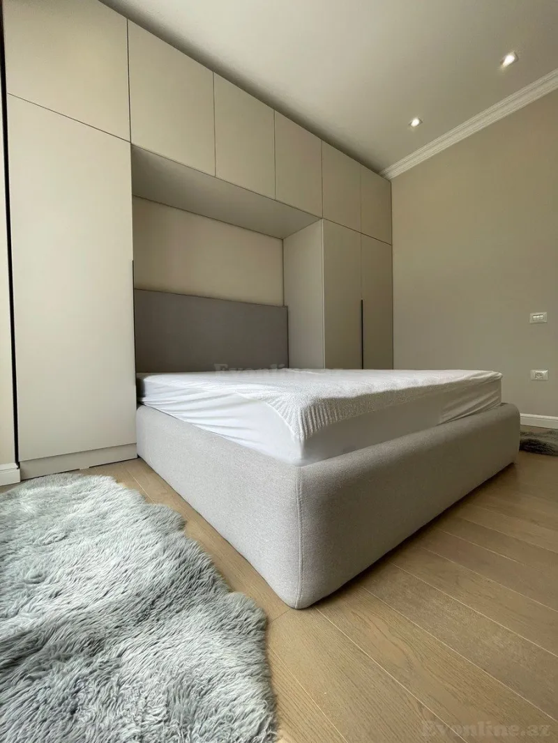 Kirayə verilir 2 otaqlı Mənzil Yeni tikili 65 m² Bakmil m. - şəkil 16