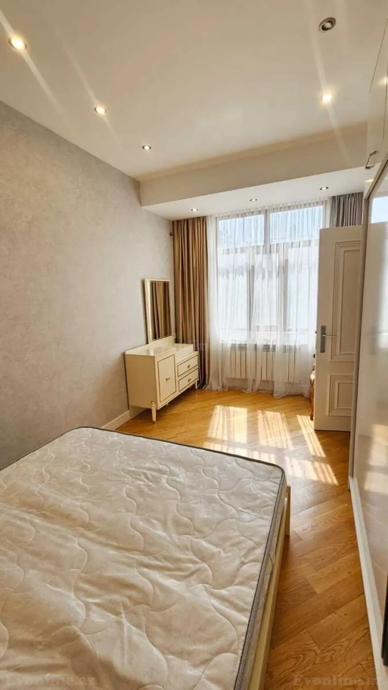 Kirayə verilir 3 otaqlı Mənzil Yeni tikili 80 m² Sabunçu r. - şəkil 8