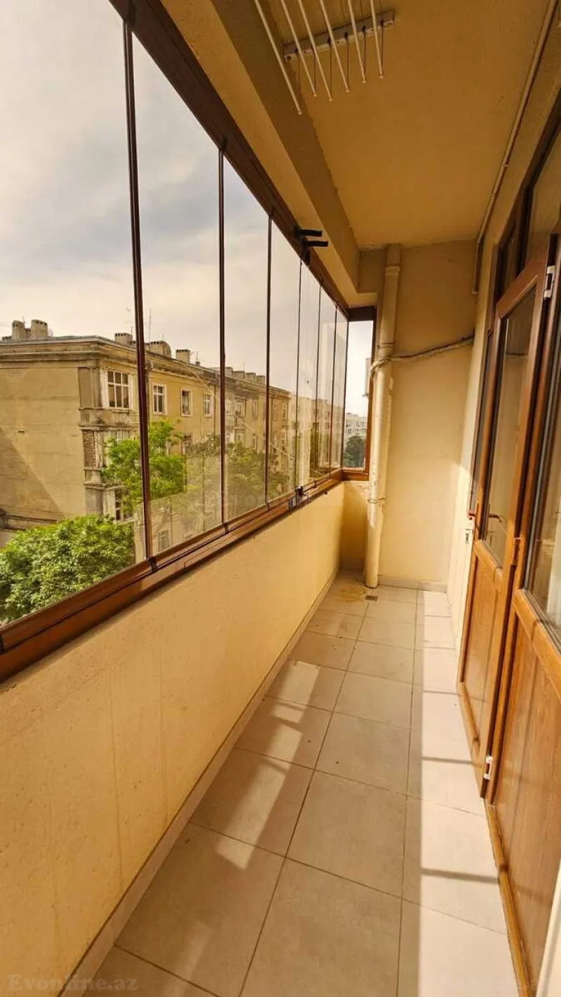 Kirayə verilir 3 otaqlı Mənzil Yeni tikili 80 m² Sabunçu r. - şəkil 13