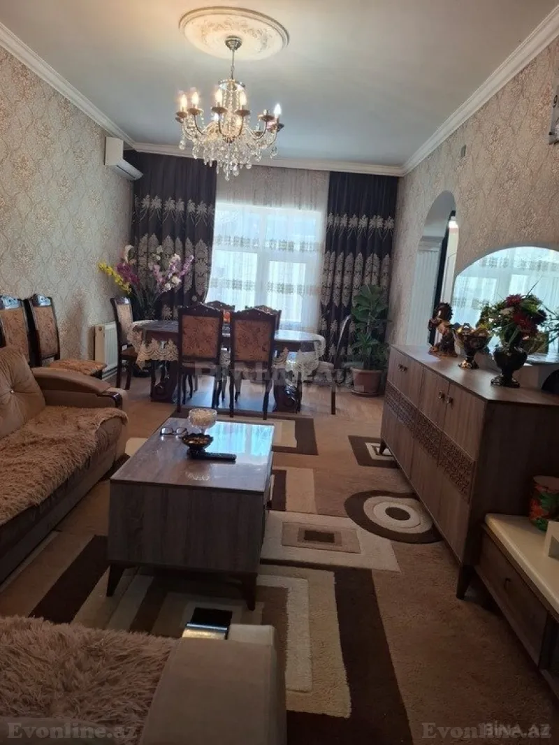 3 otaqlı Həyət evi 135 m² Qaraçuxur Satılır