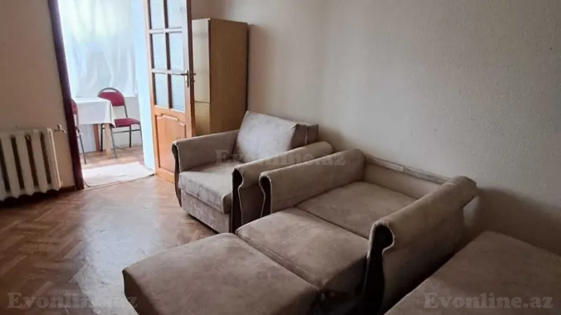 Kirayə verilir 2 otaqlı Mənzil Köhnə tikili 34 m² Elmlər Akademiyası m.