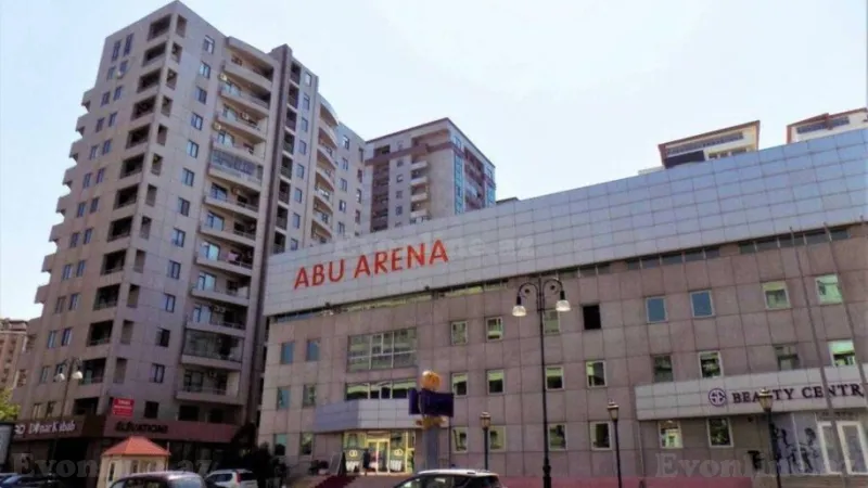 Satılır 2 otaqlı Mənzil Köhnə tikili 70 m² Gənclik m.