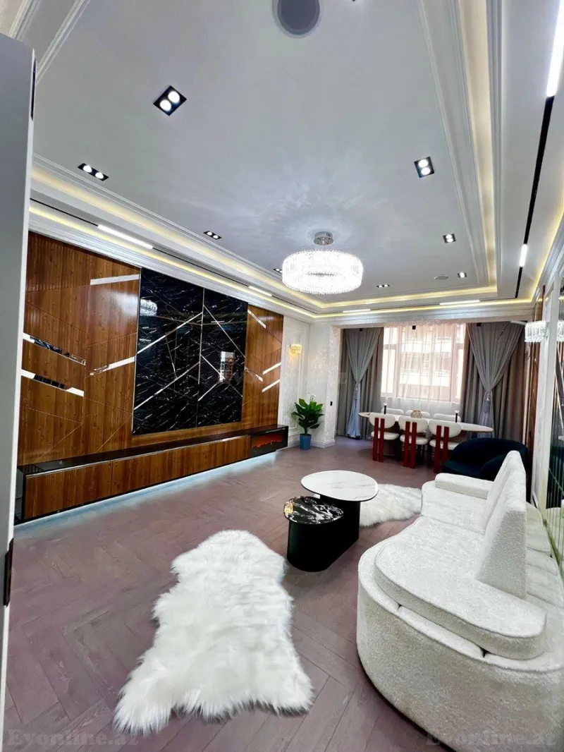 Satılır 3 otaqlı Mənzil Yeni tikili 155 m² 28 May m. - şəkil 2