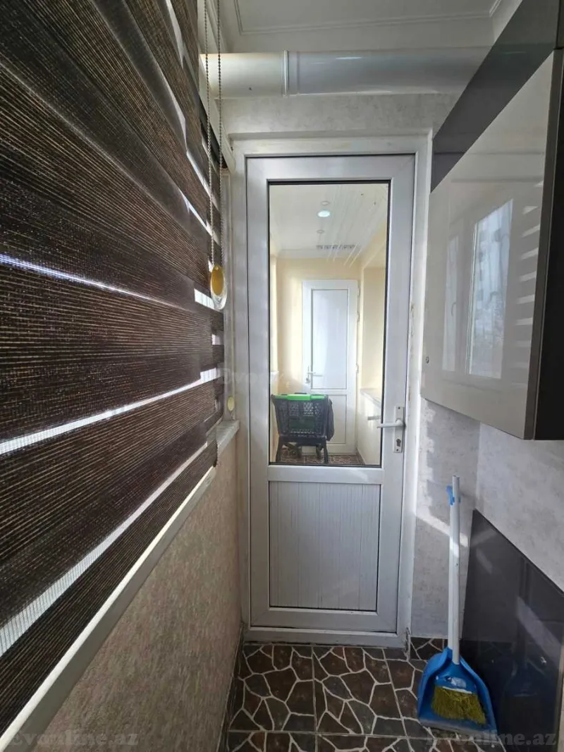 Kirayə verilir 4 otaqlı Mənzil Köhnə tikili 112 m² Yasamal - şəkil 6