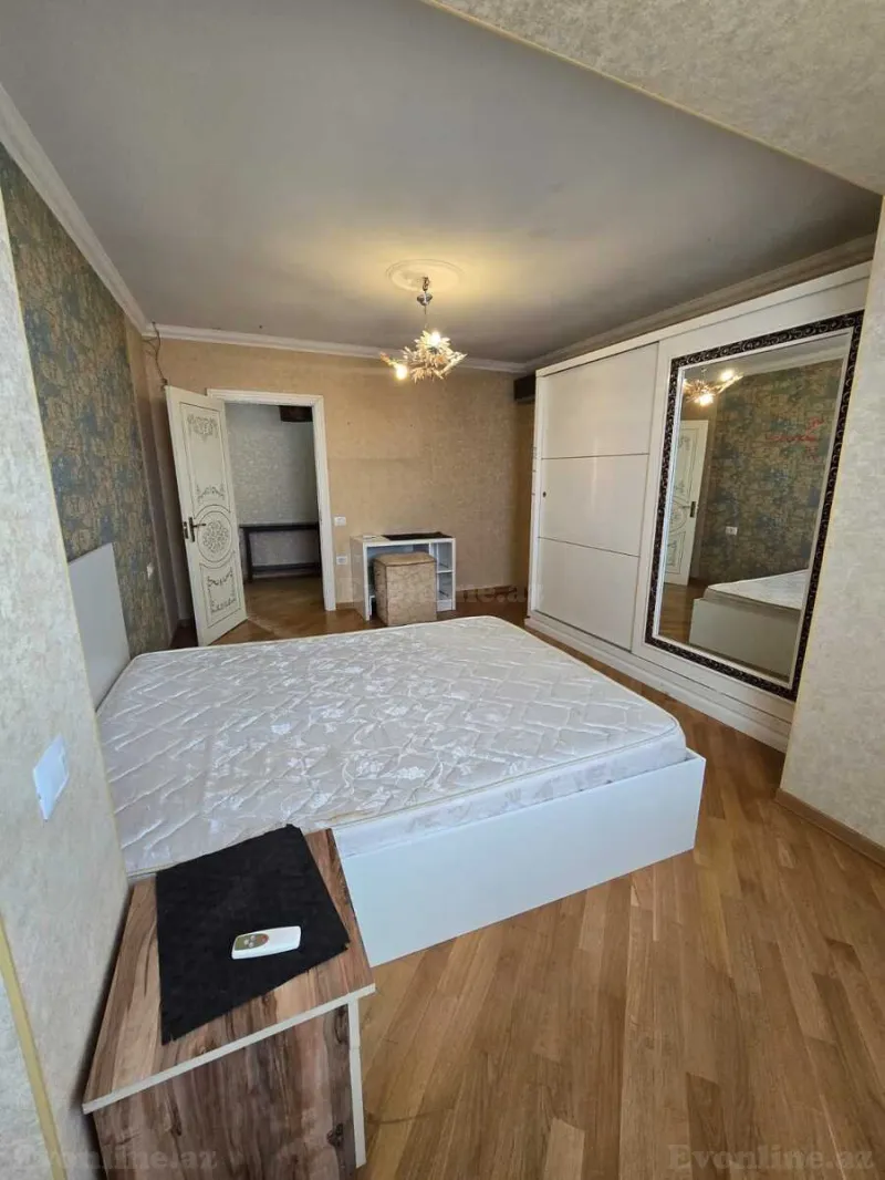 Kirayə verilir 4 otaqlı Mənzil Köhnə tikili 112 m² Yasamal - şəkil 8