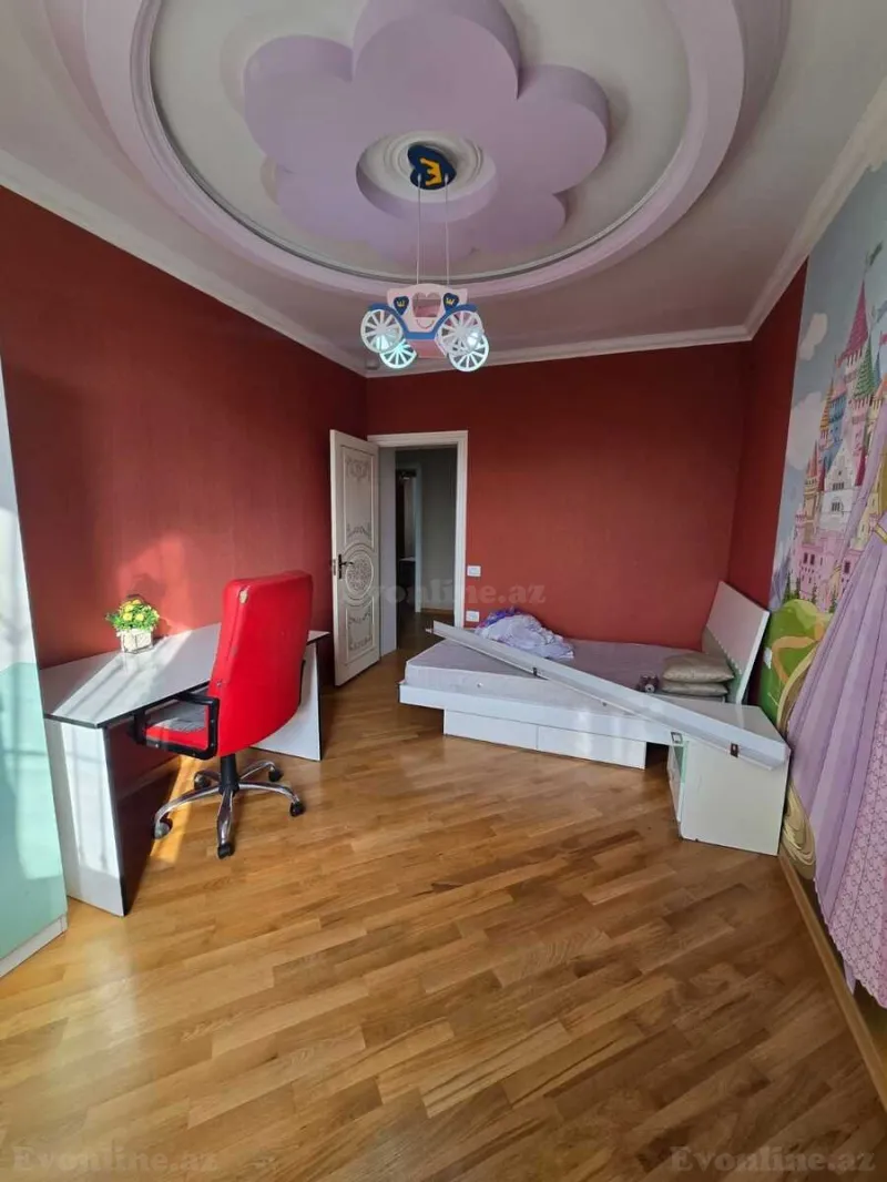 Kirayə verilir 4 otaqlı Mənzil Köhnə tikili 112 m² Yasamal - şəkil 12