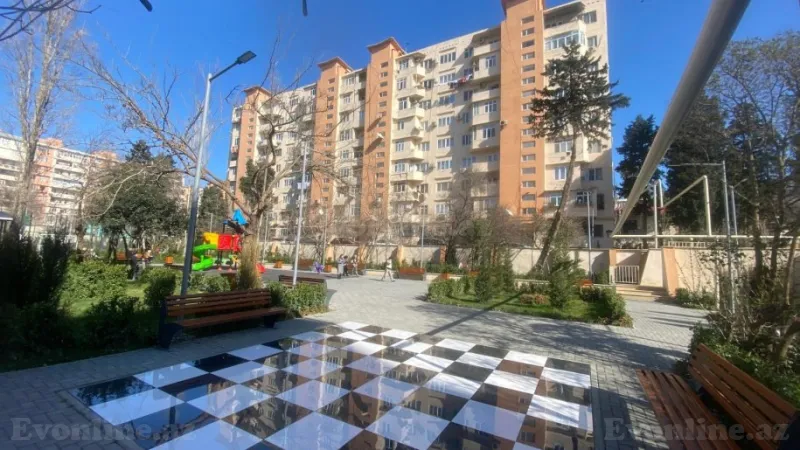 4 otaqlı Mənzil 100 m² Əhmədli m. Satılır
