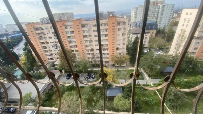 Satılır 4 otaqlı Mənzil Köhnə tikili 100 m² Əhmədli m. - şəkil 24