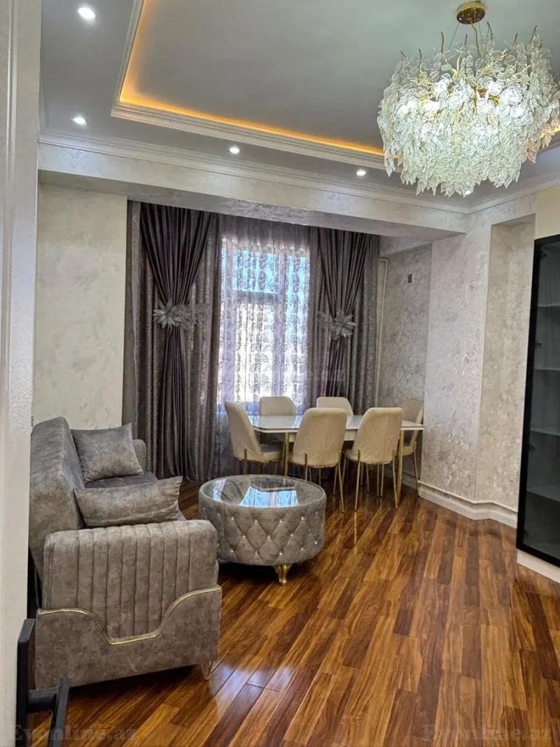 Satılır 3 otaqlı Mənzil Yeni tikili 80 m² 28 May m.