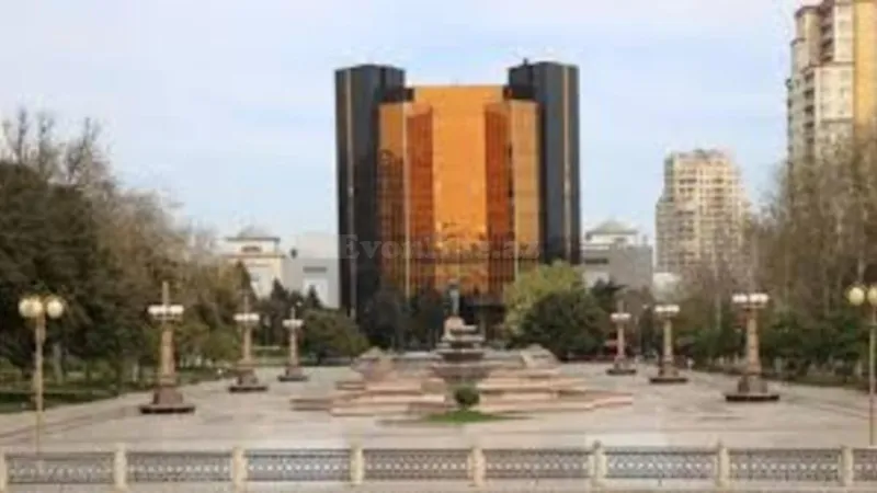 Kirayə verilir 3 otaqlı Mənzil Köhnə tikili 75 m² 28 May m. - şəkil 22