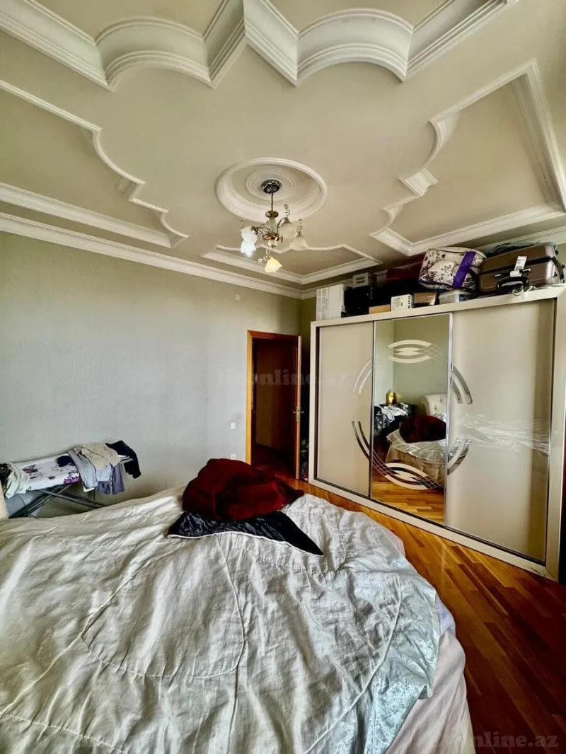 Satılır 3 otaqlı Mənzil Yeni tikili 150 m² 2-ci mikrorayon - şəkil 12