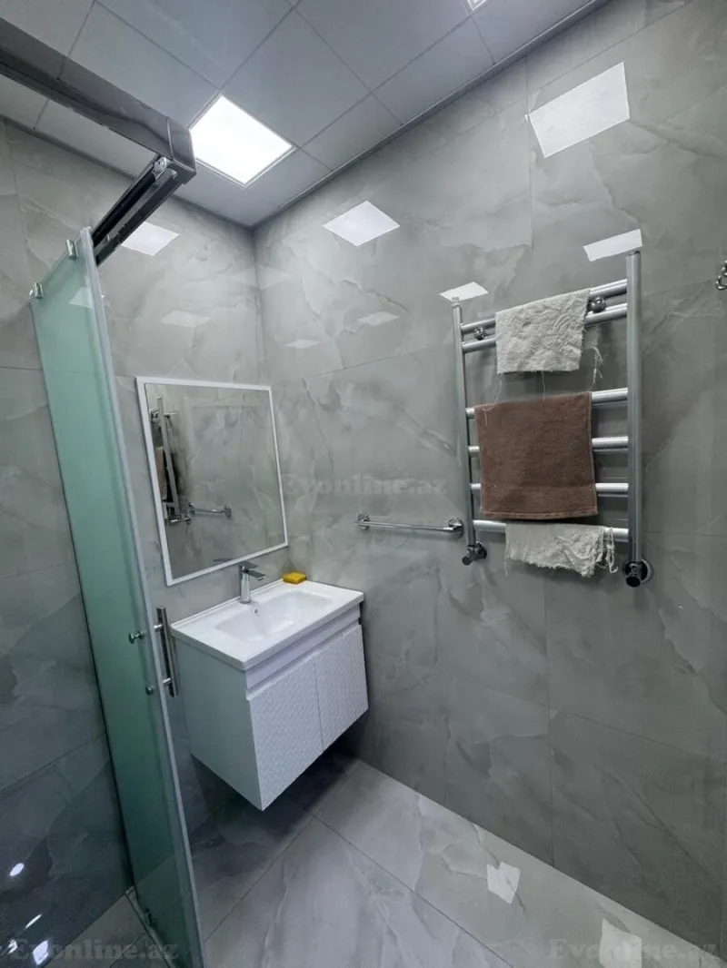 Kirayə verilir 3 otaqlı Mənzil Yeni tikili 70 m² Neftçilər m. - şəkil 7