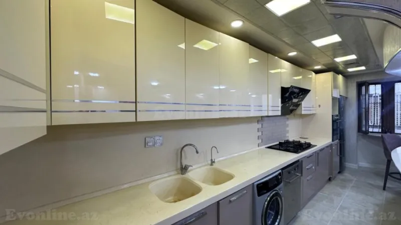 Satılır 3 otaqlı Mənzil Yeni tikili 135 m² Nəriman Nərimanov m. - şəkil 4