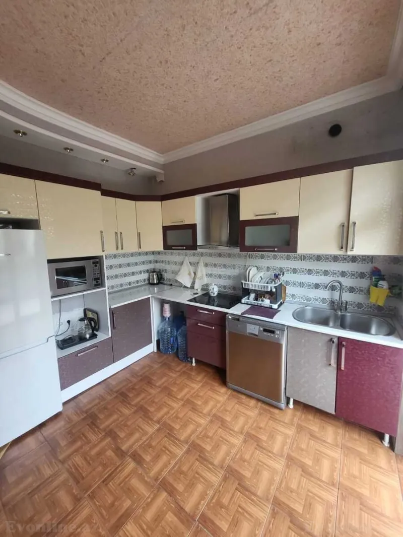 Kirayə verilir Ofis 157 m² Gənclik m. - şəkil 11