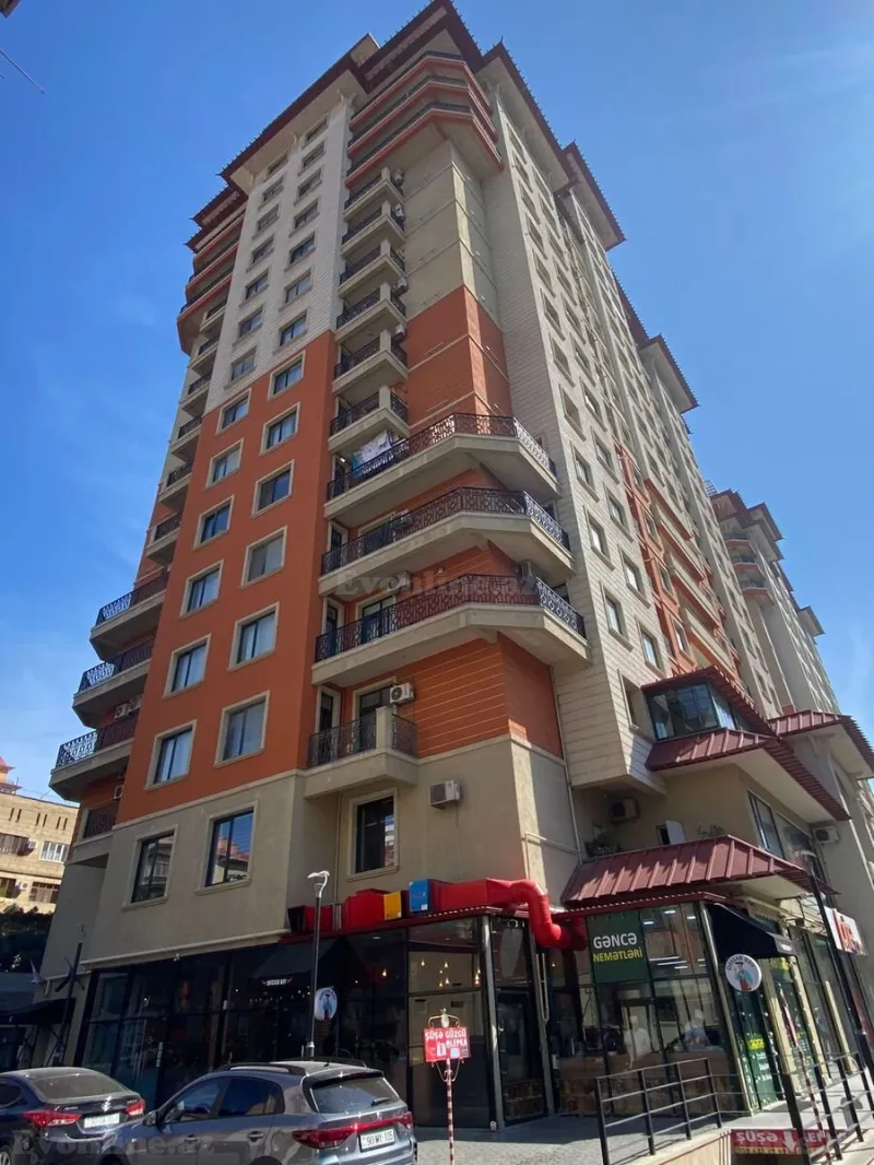 Satılır 3 otaqlı Mənzil Yeni tikili 124 m² Qara Qarayev m. - şəkil 2