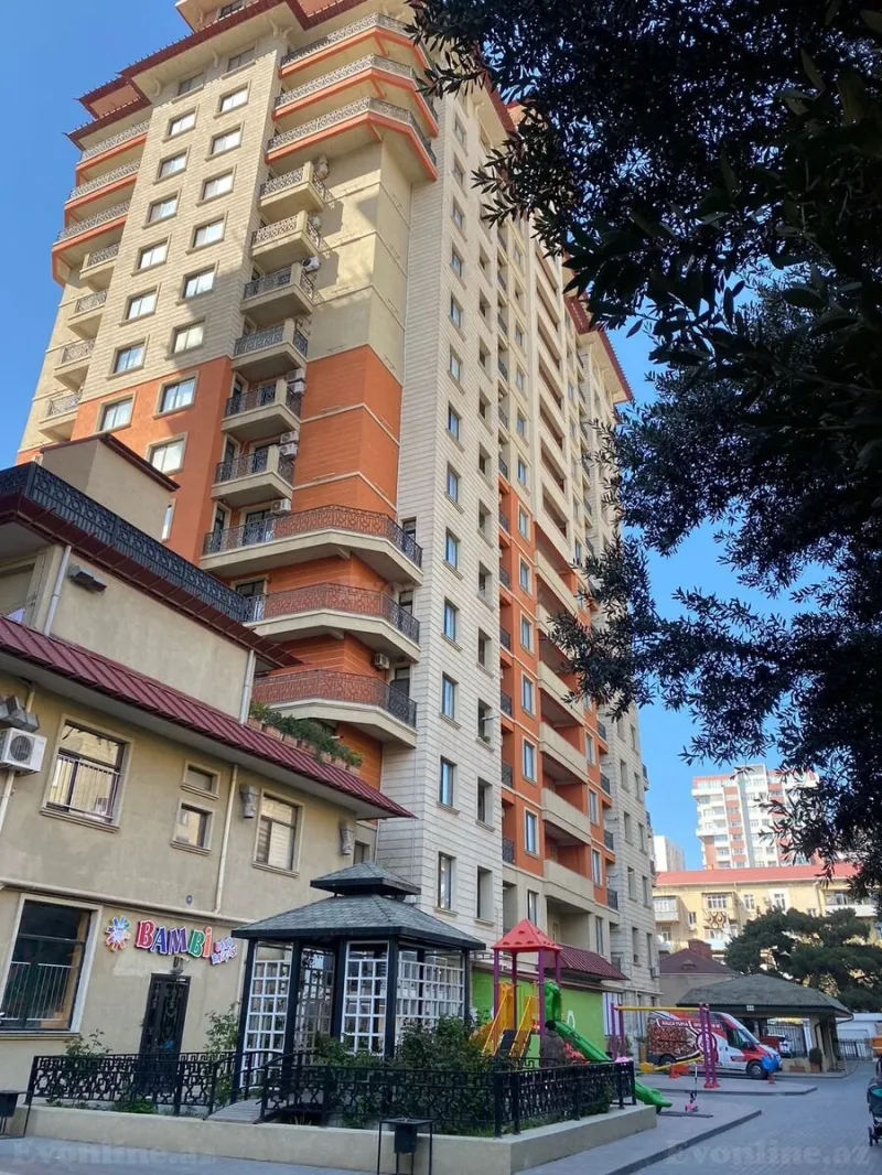 Satılır 3 otaqlı Mənzil Yeni tikili 124 m² Qara Qarayev m. - şəkil 7