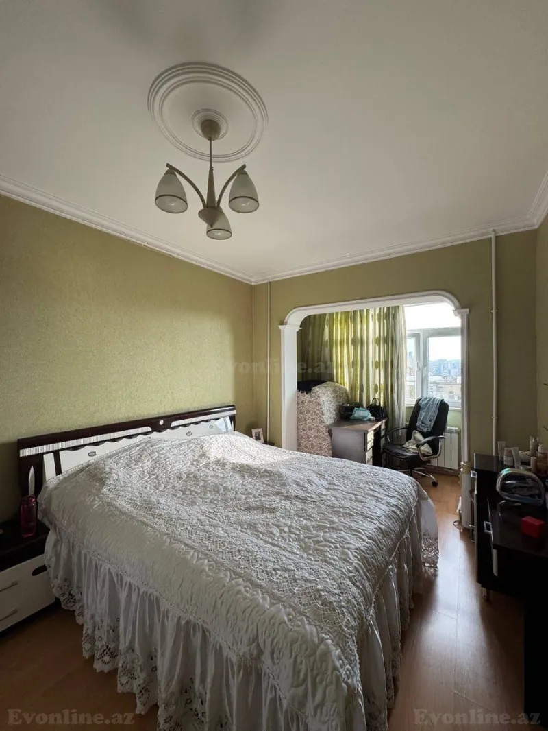 Satılır 3 otaqlı Mənzil Köhnə tikili 87 m² Nərimanov r. - şəkil 12