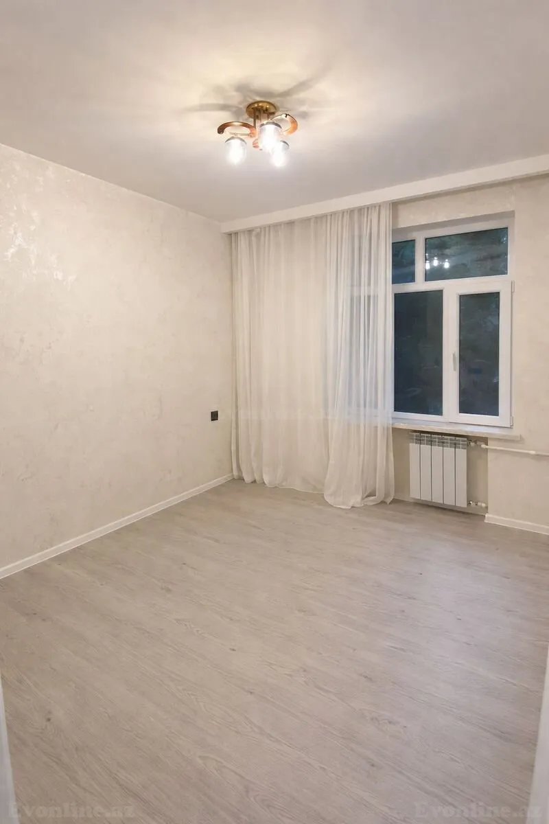 Satılır 3 otaqlı Mənzil Köhnə tikili 69 m² Əhmədli m. - şəkil 3