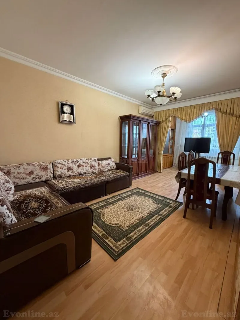 Kirayə verilir 3 otaqlı Mənzil Köhnə tikili 60 m² Azadlıq prospekti m.