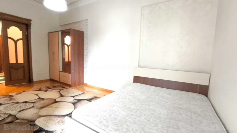 Kirayə verilir 4 otaqlı Mənzil Yeni tikili 180 m² 28 May m. - şəkil 3