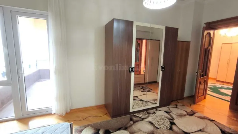 Kirayə verilir 4 otaqlı Mənzil Yeni tikili 180 m² 28 May m. - şəkil 6