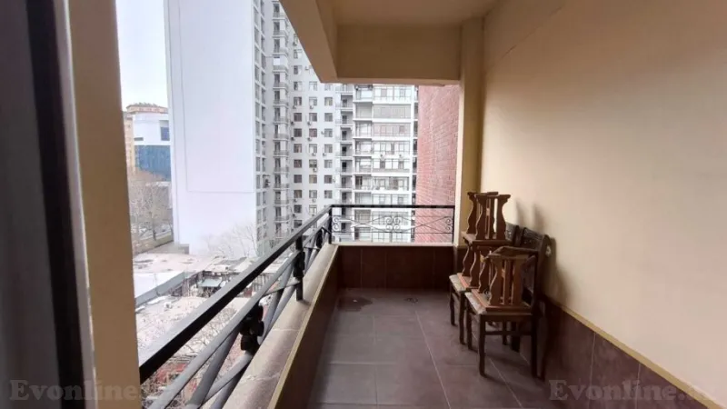 Kirayə verilir 4 otaqlı Mənzil Yeni tikili 180 m² 28 May m. - şəkil 15