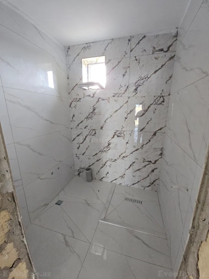 Satılır 4 otaqlı Həyət evi 140 m² Novxanı - şəkil 7