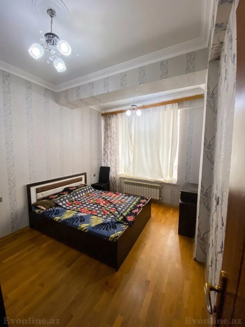 Kirayə verilir 3 otaqlı Mənzil Yeni tikili 130 m² Xətai m. - şəkil 8