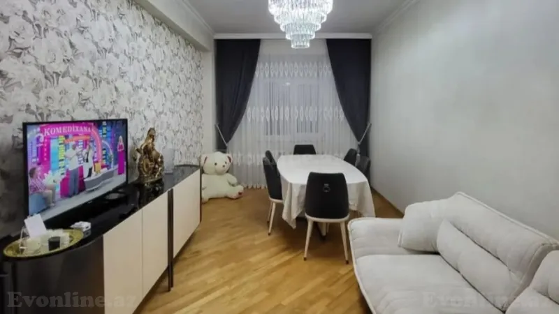 Satılır 2 otaqlı Mənzil Köhnə tikili 75 m² 9-cu mikrorayon - şəkil 2