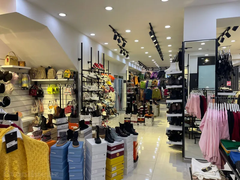 Satılır Obyekt 146 m² 28 May m. - şəkil 6