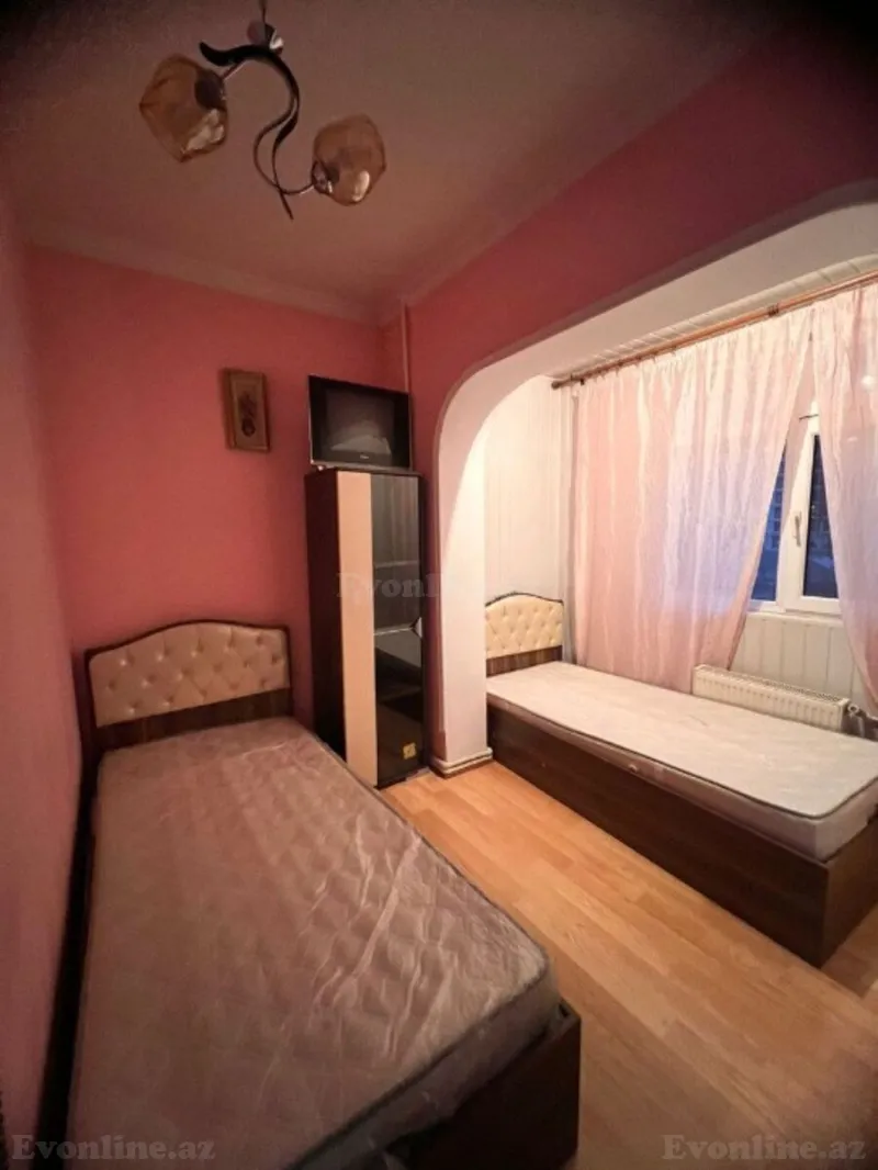 Satılır 2 otaqlı Mənzil Köhnə tikili 48 m² Nəriman Nərimanov m. - şəkil 4